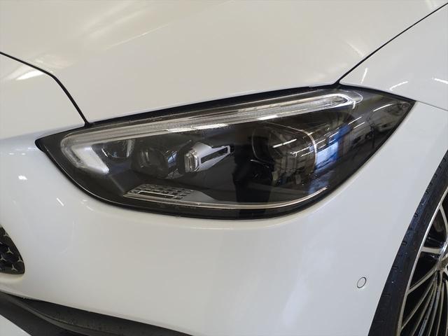 Ｃクラス Ｃ２００　アバンギャルド　ＡＭＧラインパッケージ　レザーエクスクルーシブパッケージ　ベーシックパッケージ　Ｂｌｕｅｔｏｏｔｈ接続　ＥＴＣ　ＬＥＤヘッドライト　ＴＶ　アイドリングストップ　クルーズコントロール　コネクテッド機能（8枚目）