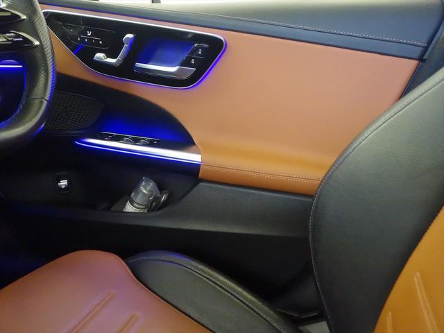 Ｃクラス Ｃ２００　アバンギャルド　ＡＭＧラインパッケージ　レザーエクスクルーシブパッケージ　ベーシックパッケージ　Ｂｌｕｅｔｏｏｔｈ接続　ＥＴＣ　ＬＥＤヘッドライト　ＴＶ　アイドリングストップ　クルーズコントロール　コネクテッド機能（15枚目）