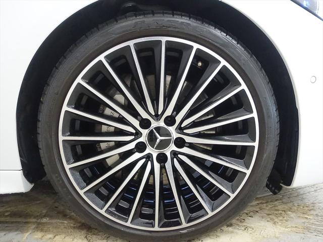 Ｃクラス Ｃ２００　アバンギャルド　ＡＭＧラインパッケージ　レザーエクスクルーシブパッケージ　ベーシックパッケージ　Ｂｌｕｅｔｏｏｔｈ接続　ＥＴＣ　ＬＥＤヘッドライト　ＴＶ　アイドリングストップ　クルーズコントロール　コネクテッド機能（35枚目）