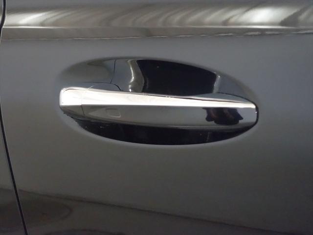 ＧＬＢ ＧＬＢ２００　ｄ　４ＭＡＴＩＣ　ＡＭＧラインパッケージ　３列シート　Ｂｌｕｅｔｏｏｔｈ接続　ＥＴＣ　ＬＥＤヘッドライト　ＴＶ　アイドリングストップ　クルーズコントロール　コネクテッド機能　サイドカメラ　シートヒーター　トランクスルー（27枚目）