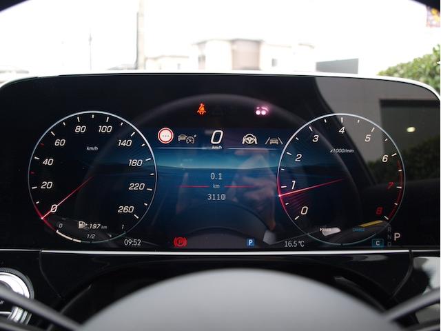 Eクラスステーションワゴン E200 ステーションワゴン アバンギャルド AMGラインパッケージ レザーエクスクルーシブパッケージ アドバンスドパッケージ デジタルインテリアパッケージ Bluetooth接続 ETC LEDヘッドライト TV アイドリングストップ(22枚目)