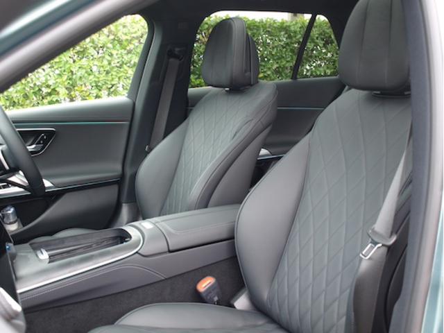Ｅクラスステーションワゴン Ｅ２２０　ｄ　ステーションワゴン　アバンギャルド　ＡＭＧラインパッケージ　レザーエクスクルーシブパッケージ　アドバンスドパッケージ　デジタルインテリアパッケージ　Ｂｌｕｅｔｏｏｔｈ接続　ＥＴＣ　ＬＥＤヘッドライト　ＴＶ　アイドリングストップ（10枚目）