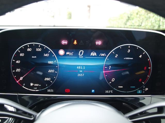 Ｅクラスステーションワゴン Ｅ２２０　ｄ　ステーションワゴン　アバンギャルド　ＡＭＧラインパッケージ　レザーエクスクルーシブパッケージ　アドバンスドパッケージ　デジタルインテリアパッケージ　Ｂｌｕｅｔｏｏｔｈ接続　ＥＴＣ　ＬＥＤヘッドライト　ＴＶ　アイドリングストップ（22枚目）