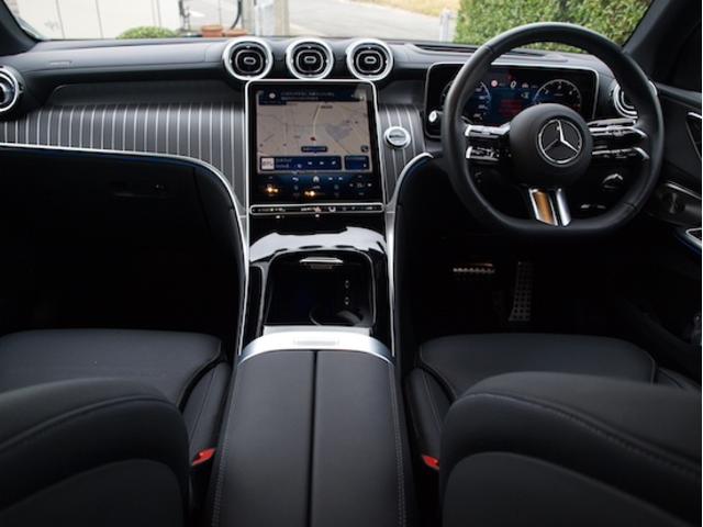 ＧＬＣ ＧＬＣ２２０　ｄ　４ＭＡＴＩＣ　ＡＭＧラインパッケージ　ＡＭＧレザーエクスクルーシブパッケージ　Ｂｌｕｅｔｏｏｔｈ接続　ＥＴＣ　ＬＥＤヘッドライト　ＴＶ　アイドリングストップ　クルーズコントロール　コネクテッド機能　サイドカメラ（29枚目）