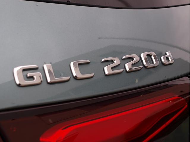ＧＬＣ ＧＬＣ２２０　ｄ　４ＭＡＴＩＣ　ＡＭＧラインパッケージ　ＡＭＧレザーエクスクルーシブパッケージ　Ｂｌｕｅｔｏｏｔｈ接続　ＥＴＣ　ＬＥＤヘッドライト　ＴＶ　アイドリングストップ　クルーズコントロール　コネクテッド機能　サイドカメラ（33枚目）