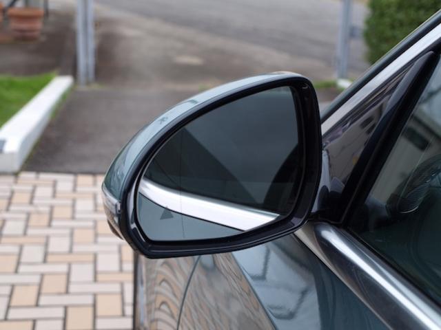 Eクラスステーションワゴン E200 ステーションワゴン アバンギャルド AMGラインパッケージ アドバンスドパッケージ レザーエクスクルーシブパッケージ デジタルインテリアパッケージ Bluetooth接続 ETC LEDヘッドライト TV アイドリングストップ(6枚目)