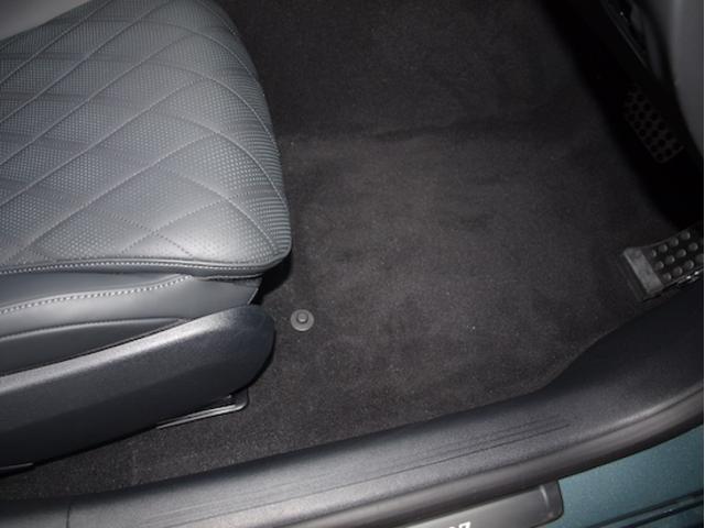 Eクラスステーションワゴン E200 ステーションワゴン アバンギャルド AMGラインパッケージ アドバンスドパッケージ レザーエクスクルーシブパッケージ デジタルインテリアパッケージ Bluetooth接続 ETC LEDヘッドライト TV アイドリングストップ(15枚目)