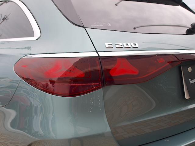 Eクラスステーションワゴン E200 ステーションワゴン アバンギャルド AMGラインパッケージ アドバンスドパッケージ レザーエクスクルーシブパッケージ デジタルインテリアパッケージ Bluetooth接続 ETC LEDヘッドライト TV アイドリングストップ(34枚目)
