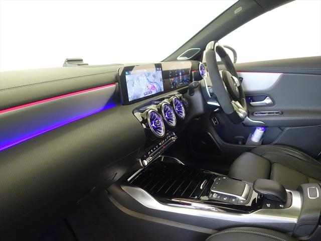 ＣＬＡクラス ＣＬＡ４５　Ｓ　４ＭＡＴＩＣ＋　ＡＭＧパフォーマンスパッケージ　ＡＭＧアドバンスドパッケージ　Ｂｌｕｅｔｏｏｔｈ接続　ＥＴＣ　ＬＥＤヘッドライト　ＴＶ　アイドリングストップ　クルーズコントロール　コネクテッド機能　サイドカメラ（18枚目）