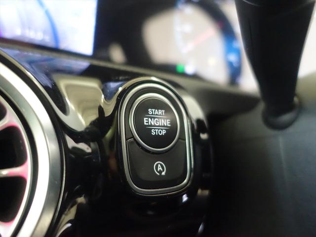 ＣＬＡクラス ＣＬＡ４５　Ｓ　４ＭＡＴＩＣ＋　ＡＭＧパフォーマンスパッケージ　ＡＭＧアドバンスドパッケージ　Ｂｌｕｅｔｏｏｔｈ接続　ＥＴＣ　ＬＥＤヘッドライト　ＴＶ　アイドリングストップ　クルーズコントロール　コネクテッド機能　サイドカメラ（28枚目）