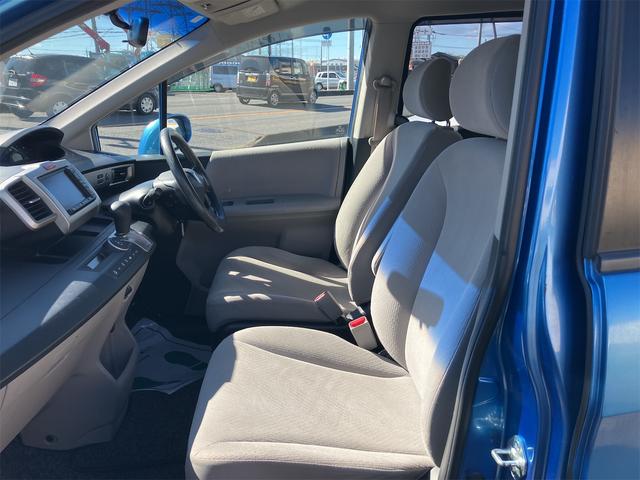 フリード G ジャストセレクション ETC バックカメラ ナビ TV 両側スライド・片側電動 オートライト HID キーレスエントリー 電動格納ミラー 3列シート ウォークスルー CVT 衝突安全ボディ ABS エアコン(32枚目)