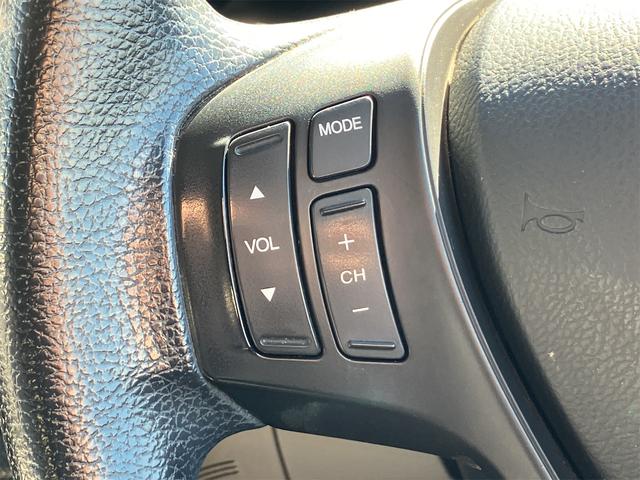 フリード G ジャストセレクション ETC バックカメラ ナビ TV 両側スライド・片側電動 オートライト HID キーレスエントリー 電動格納ミラー 3列シート ウォークスルー CVT 衝突安全ボディ ABS エアコン(38枚目)