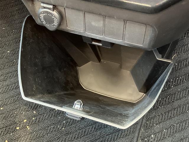 ルーミー Ｇ　ＥＴＣ　パノラマモニター　両側電動スライドドア　クリアランスソナー　ディズプレイオーディオ　フルセグＴＶ　スマートキー　アイドリングストップ　ＬＥＤライト　ＣＶＴ　盗難防止システム（46枚目）