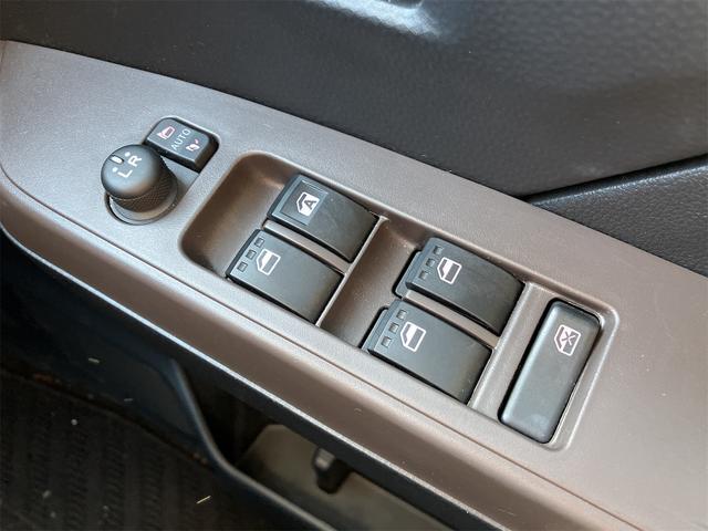 ルーミー Ｇ　ＥＴＣ　パノラマモニター　両側電動スライドドア　クリアランスソナー　ディズプレイオーディオ　フルセグＴＶ　スマートキー　アイドリングストップ　ＬＥＤライト　ＣＶＴ　盗難防止システム（51枚目）