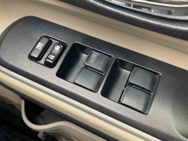 アクア S ドライブレコーダー ETC バックカメラ ナビ TV オートライト スマートキー 電動格納ミラー CVT 衝突安全ボディ ABS ESC CD ミュージックプレイヤー接続可 Bluetooth(11枚目)