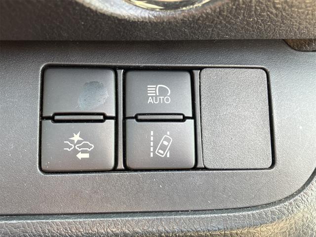 シエンタ X 福祉車輌 ETC バックカメラ ナビ TV レーンアシスト 衝突被害軽減システム 両側スライド・片側電動 スマートキー アイドリングストップ 電動格納ミラー オートマチックハイビーム オートライト(7枚目)