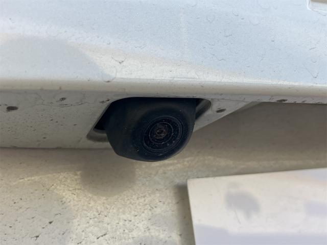 シエンタ X 福祉車輌 ETC バックカメラ ナビ TV レーンアシスト 衝突被害軽減システム 両側スライド・片側電動 スマートキー アイドリングストップ 電動格納ミラー オートマチックハイビーム オートライト(18枚目)