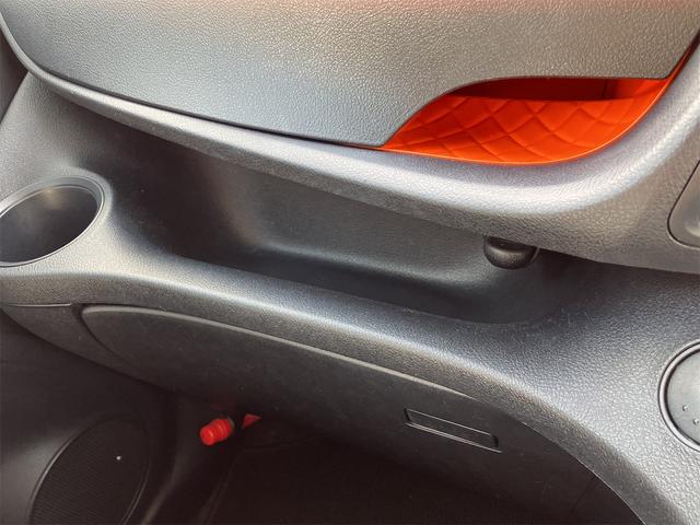 シエンタ X 福祉車輌 ETC バックカメラ ナビ TV レーンアシスト 衝突被害軽減システム 両側スライド・片側電動 スマートキー アイドリングストップ 電動格納ミラー オートマチックハイビーム オートライト(51枚目)