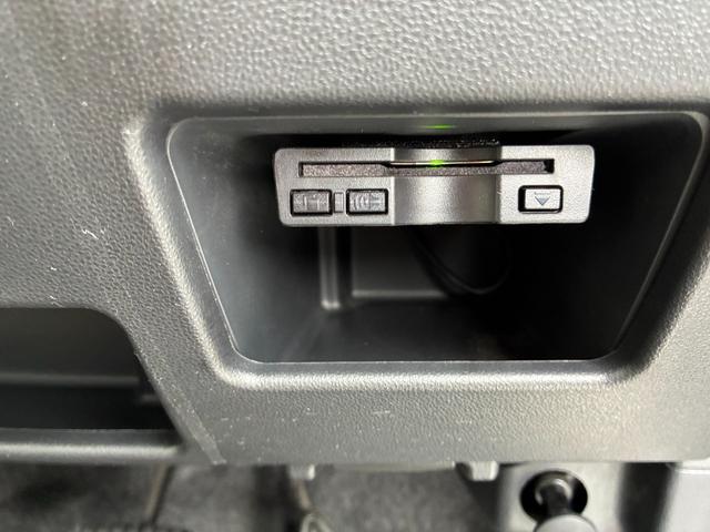 ムーヴキャンバス Xメイクアップリミテッド SAIII 【保証付き】【修復歴無し】メモリーナビ 全方位カメラ ブルートゥース 地デジ キーレスエントリー 横滑り防止機能 衝突安全ボディ オートエアコン ベンチシート ETC 両側パワースライドドア ABS(30枚目)