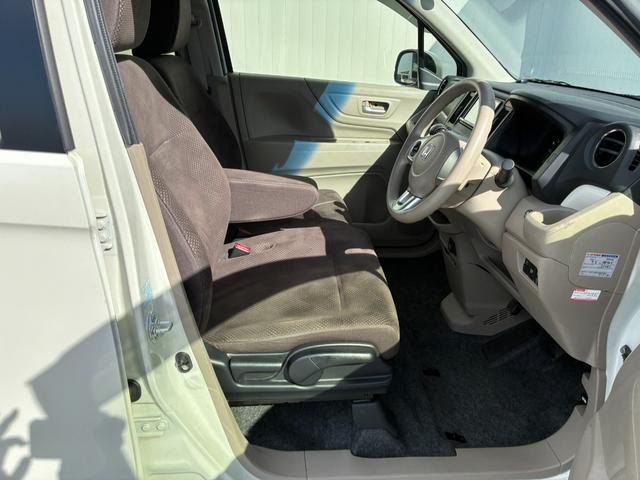 N-WGN G SSコンフォートパッケージ 【保証付き】【修復歴無し】ナビTV ワンセグ 前席シートヒーター 衝突安全ボディ スマートキー エアコン 横滑り防止装置 パワーウインド デュアルエアバッグ イモビ アイドリングストップ ABS(34枚目)