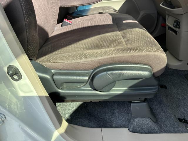 N-WGN G SSコンフォートパッケージ 【保証付き】【修復歴無し】ナビTV ワンセグ 前席シートヒーター 衝突安全ボディ スマートキー エアコン 横滑り防止装置 パワーウインド デュアルエアバッグ イモビ アイドリングストップ ABS(35枚目)