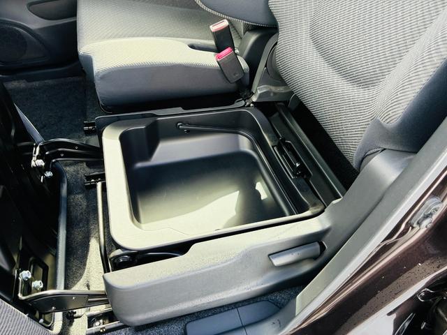 ワゴンＲ ＦＸ　【保証付き】【修復歴無し】シ－トヒ－タ－　Ａストップ　盗難防止　ＡＵＴＯエアコン　Ｗエアバッグ　フルフラット　キーレス　ＡＢＳ　エアバック　パワーウィンド　パワステ　衝突安全ボディ（34枚目）