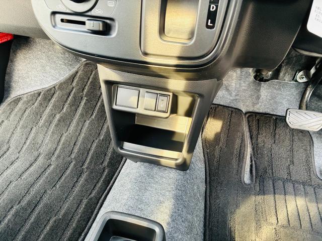 キャロル GL 【保証付き】【修復歴無し】キーレスエントリーキー ダブルエアバッグ シートヒータ 横滑防止装置 パワーウィンド エアコン ABS パワステ 衝突安全ボディ 運転席エアバッグ レーダーブレーキサポート(26枚目)