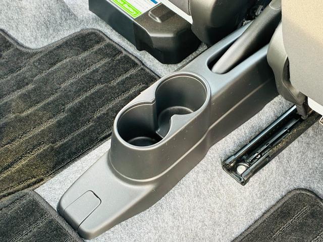 キャロル GL 【保証付き】【修復歴無し】キーレスエントリーキー ダブルエアバッグ シートヒータ 横滑防止装置 パワーウィンド エアコン ABS パワステ 衝突安全ボディ 運転席エアバッグ レーダーブレーキサポート(43枚目)