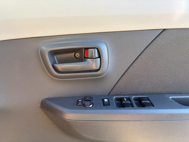 ワゴンＲ ＦＸ　【保証付き】【修復歴無し】ナビＴＶ　ＤＶＤ　アイドリングストップ　キーレス　シートヒーター　盗難防止　ＡＵＴＯエアコン　Ｗエアバッグ　フルフラット　ＥＴＣ装着車　メモリーナビ　ＡＢＳ　ベンチシート（26枚目）