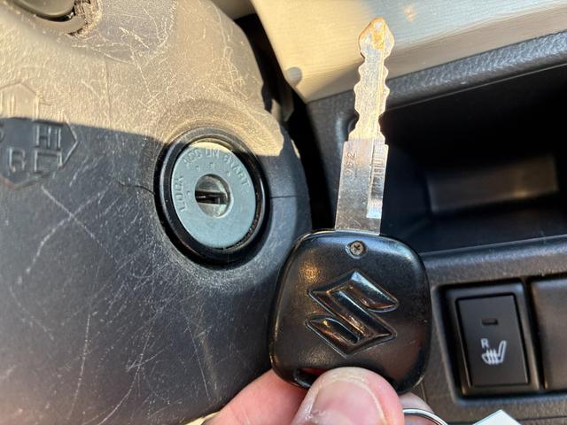 ワゴンＲ ＦＸ　【保証付き】【修復歴無し】ナビＴＶ　ＤＶＤ　アイドリングストップ　キーレス　シートヒーター　盗難防止　ＡＵＴＯエアコン　Ｗエアバッグ　フルフラット　ＥＴＣ装着車　メモリーナビ　ＡＢＳ　ベンチシート（28枚目）