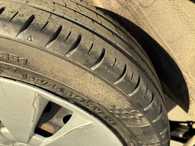 ワゴンＲ ＦＸ　【保証付き】【修復歴無し】ナビＴＶ　ＤＶＤ　アイドリングストップ　キーレス　シートヒーター　盗難防止　ＡＵＴＯエアコン　Ｗエアバッグ　フルフラット　ＥＴＣ装着車　メモリーナビ　ＡＢＳ　ベンチシート（42枚目）