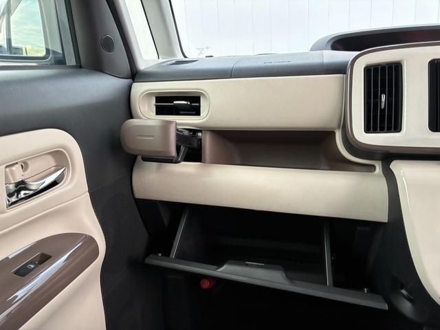 ムーヴキャンバス Gメイクアップリミテッド SAIII 【保証付き】【修復歴無し】 カーナビ ワンセグTV スマートキー プッシュスタート ブルートゥースオーディオ ETC フルフラットシート パノラミックビューモニター オートライト LED(24枚目)