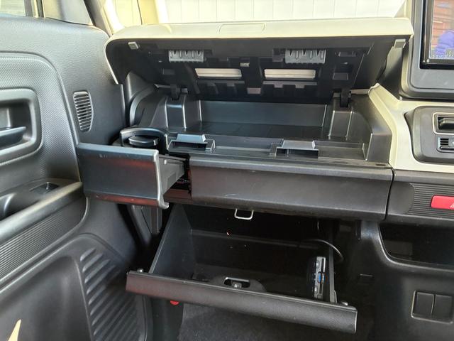 ◎　【全車内外装クリーニング済み】　気になる内装もピカピカです♪当社自慢のキレイさを、ぜひご覧ください。さらには、納車前にも再度クリーニングをしてのお渡しとなります。【オプションパック】