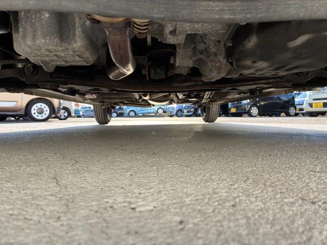 キャロル GL 【保証付き】【修復歴無し】キーレスエントリーキー ETC付き ダブルエアバッグ シートヒータ 横滑防止装置 エネチャージ パワーウィンド エアコン ABS パワステ 衝突安全ボディ 運転席エアバッグ(52枚目)