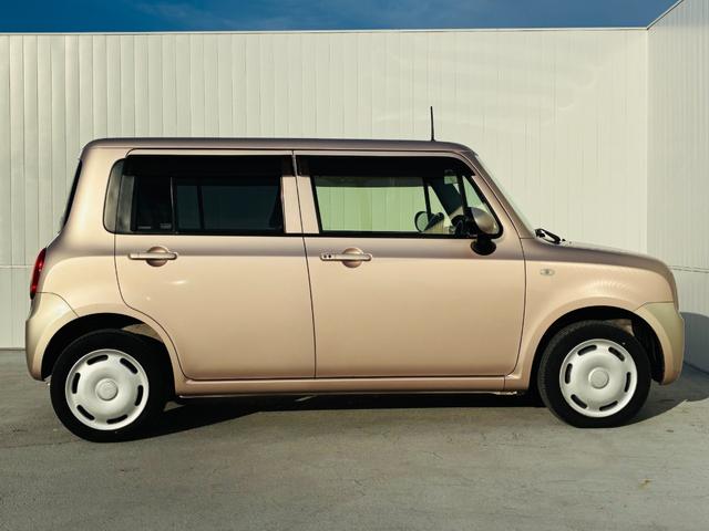 アルトラパン Ｇ　【保証付き】【修復歴無し】ナビ　ＴＶ　スマートキー　プッシュスタート　フルフラットシート　ベンチシート　パワーウィンドゥ　アイドリングストップ　セキュリティアラーム　パワステ　ＡＢＳ　エアコン（3枚目）