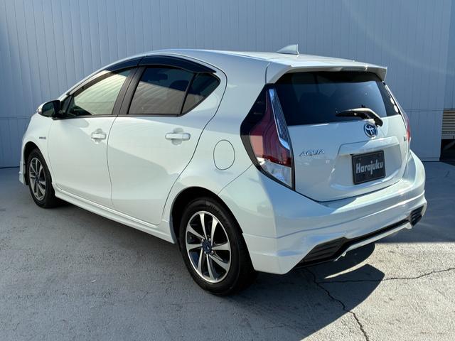 アクア Gブラックソフトレザーセレクション 【保証付き】【修復歴無し】ナビ BT接続 スマ-トキ- 地デジTV バックカメラ ETC ECOモード イモビ クルーズコントロール AUTOエアコン DVD再生機能 衝突安全ボディ PS(6枚目)