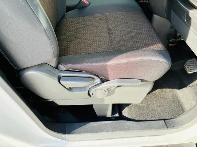 ★国道３５４号線沿いに大きく店舗を展開しているのが当店です♪大きな『軽』という看板を目印にご来店ください。太田・館林方面から車で約１５分！電車は　『本中野駅』　が最寄り駅となります。