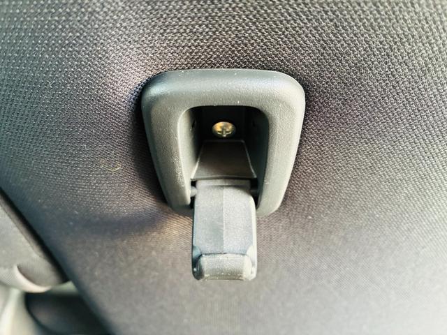 全車内外装クリーニング済み★気になる内装もピカピカです♪当社自慢のキレイさを、ぜひご覧ください。さらには、納車前にも清掃を行い、ボディーには撥水コーティングを施工してのお渡しです【ゴールドパック】