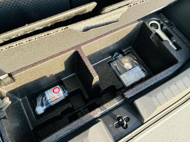 ★当社は車両販売から自社工場での整備・車検・鈑金、万が一のロードサービスにも対応！現金・分割ローンまで幅広いお支払い！任意保険の専門部署まで完備。