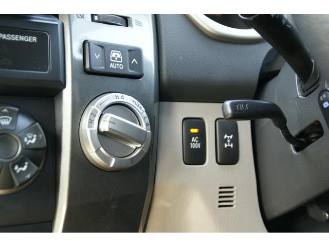 SSR-Xリミテッド 4WD 新品社外17AW 2インチリフトアップ LEDイカリングブラックヘッドライト 新品黒皮シートカバー 純正HDDナビ DVD再生 ワンセグ Bカメラ ETC 寒冷地仕様 NEWブラックペイント(16枚目)