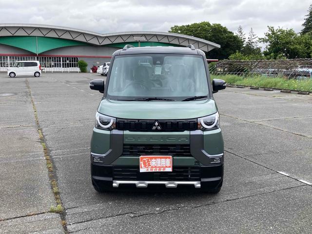 デリカミニ Ｇ　プレミアム　全周囲カメラ　両側電動スライドドア　オートクルーズコントロール　レーンアシスト　衝突被害軽減システム　オートライト　ＬＥＤヘッドランプ　スマートキー　アイドリングストップ　電動格納ミラー（12枚目）