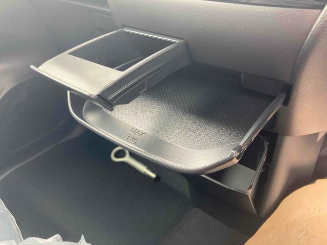 デリカミニ Ｇ　プレミアム　全周囲カメラ　両側電動スライドドア　オートクルーズコントロール　レーンアシスト　衝突被害軽減システム　オートライト　ＬＥＤヘッドランプ　スマートキー　アイドリングストップ　電動格納ミラー（48枚目）