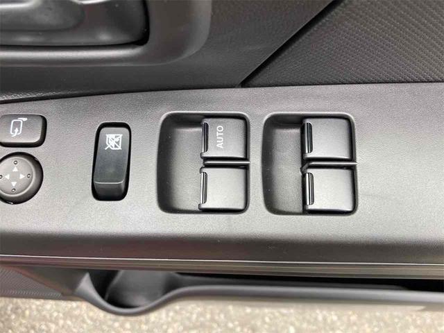 ワゴンＲ ＦＸ　クリアランスソナー　レーンアシスト　衝突被害軽減システム　オートライト　スマートキー　電動格納ミラー　ベンチシート　ＣＶＴ　盗難防止システム　ＡＢＳ　ＥＳＣ　衝突安全ボディ　エアコン（10枚目）