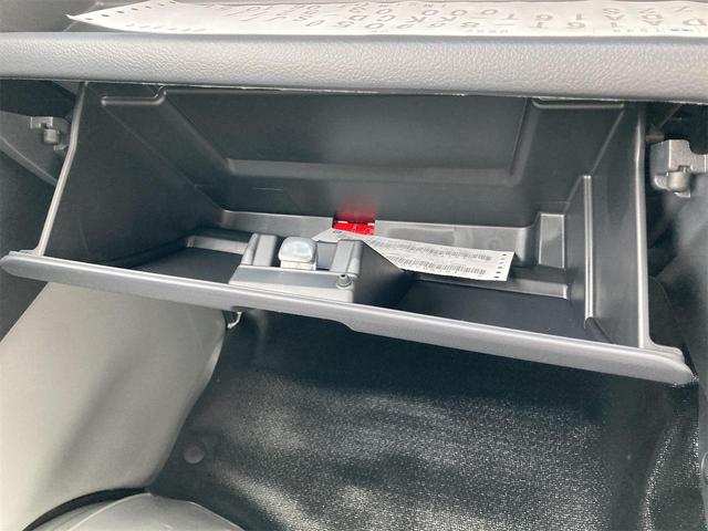 キャリイトラック 　ＡＴ　衝突被害軽減システム　クリアランスソナー　レーンアシスト　オートライト　ＥＳＣ　エアコン　パワーステアリング　パワーウィンドウ（50枚目）