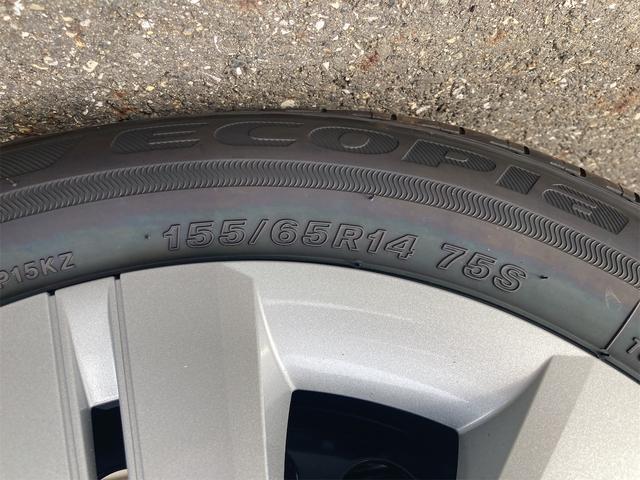 ムーヴ Ｘ　両側スライド・片側電動　クリアランスソナー　衝突被害軽減システム　オートライト　ＬＥＤヘッドランプ　スマートキー　アイドリングストップ　電動格納ミラー　ベンチシート　ＣＶＴ　盗難防止システム　ＡＢＳ（25枚目）