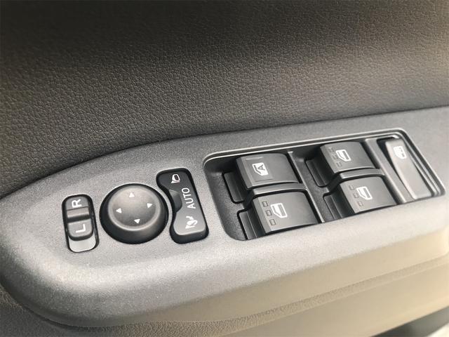 ムーヴ L 両側スライドドア クリアランスソナー 衝突被害軽減システム オートライト LEDヘッドランプ キーレスエントリー アイドリングストップ 電動格納ミラー ベンチシート CVT 盗難防止システム ABS(10枚目)