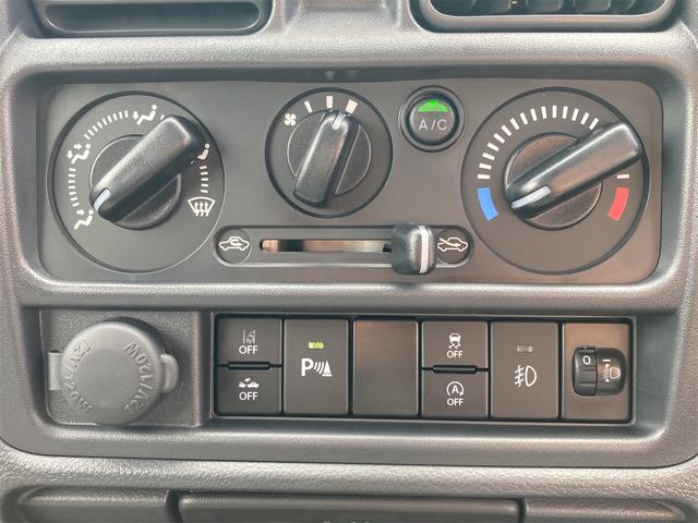 スーパーキャリイ Ｘ　ＡＴ　衝突被害軽減システム　クリアランスソナー　レーンアシスト　アイドリングストップ　電動格納ミラー　オートライト　ＥＳＣ　エアコン　パワーウィンドウ　運転席エアバッグ　助手席エアバッグ（4枚目）