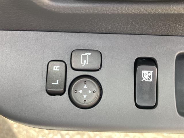 スーパーキャリイ Ｘ　ＡＴ　衝突被害軽減システム　クリアランスソナー　レーンアシスト　アイドリングストップ　電動格納ミラー　オートライト　ＥＳＣ　エアコン　パワーウィンドウ　運転席エアバッグ　助手席エアバッグ（11枚目）