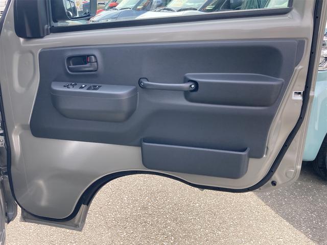 スーパーキャリイ Ｘ　ＡＴ　衝突被害軽減システム　クリアランスソナー　レーンアシスト　アイドリングストップ　電動格納ミラー　オートライト　ＥＳＣ　エアコン　パワーウィンドウ　運転席エアバッグ　助手席エアバッグ（28枚目）