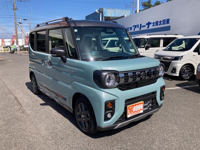 スペーシアギア 　両側電動スライドドア　クリアランスソナー　オートクルーズコントロール　レーンアシスト　オートライト　スマートキー　アイドリングストップ　電動格納ミラー　シートヒーター　ベンチシート　ＣＶＴ　ＡＢＳ（13枚目）